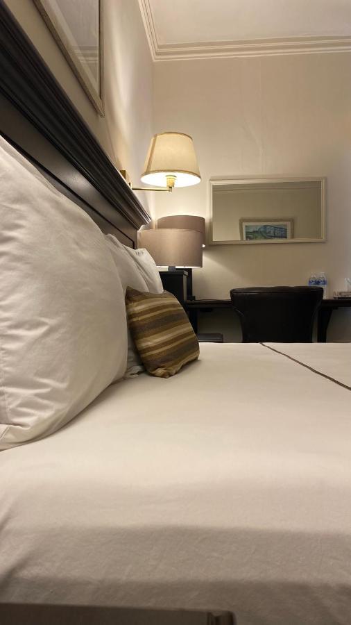 Hotel Zafra Торреон Экстерьер фото