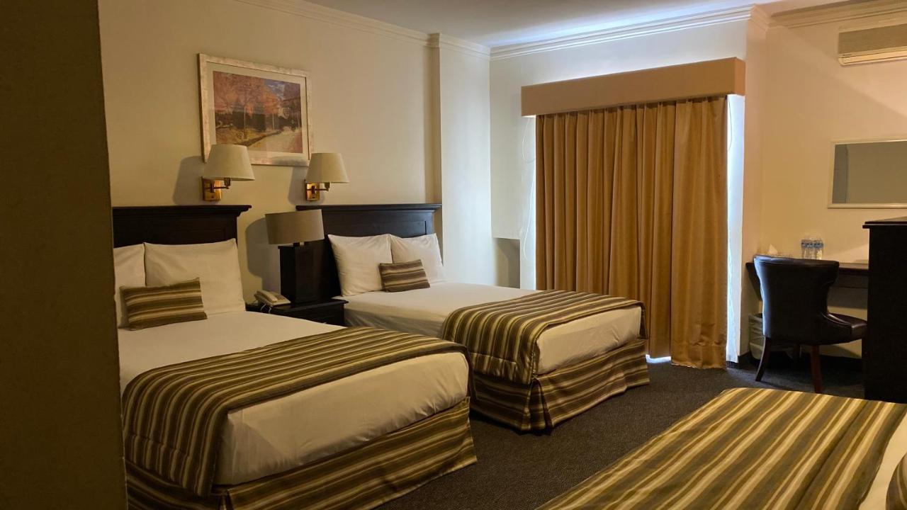 Hotel Zafra Торреон Экстерьер фото