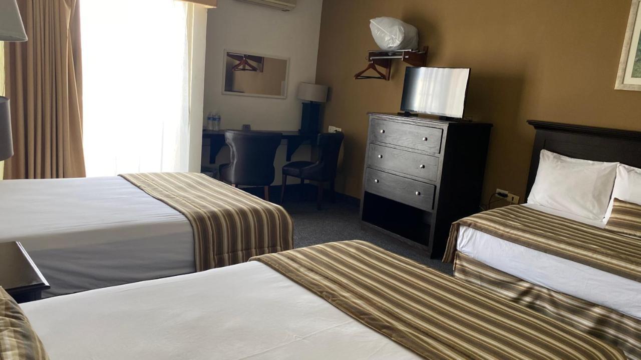 Hotel Zafra Торреон Экстерьер фото