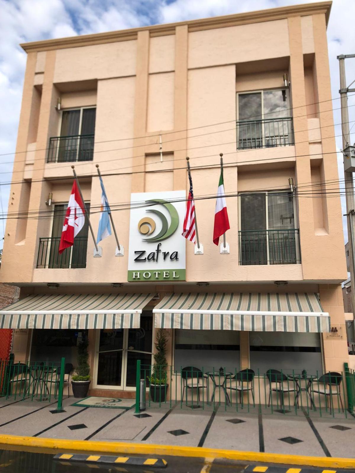 Hotel Zafra Торреон Экстерьер фото